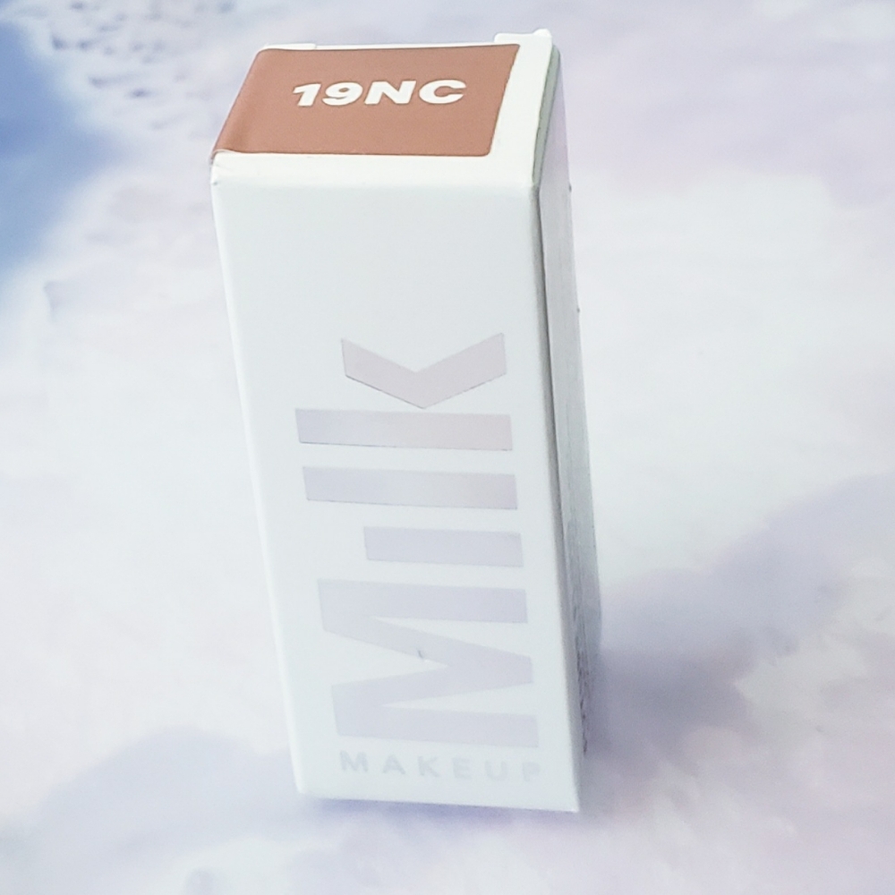 Milk Makeup Future Fluid Concealer in 19NC